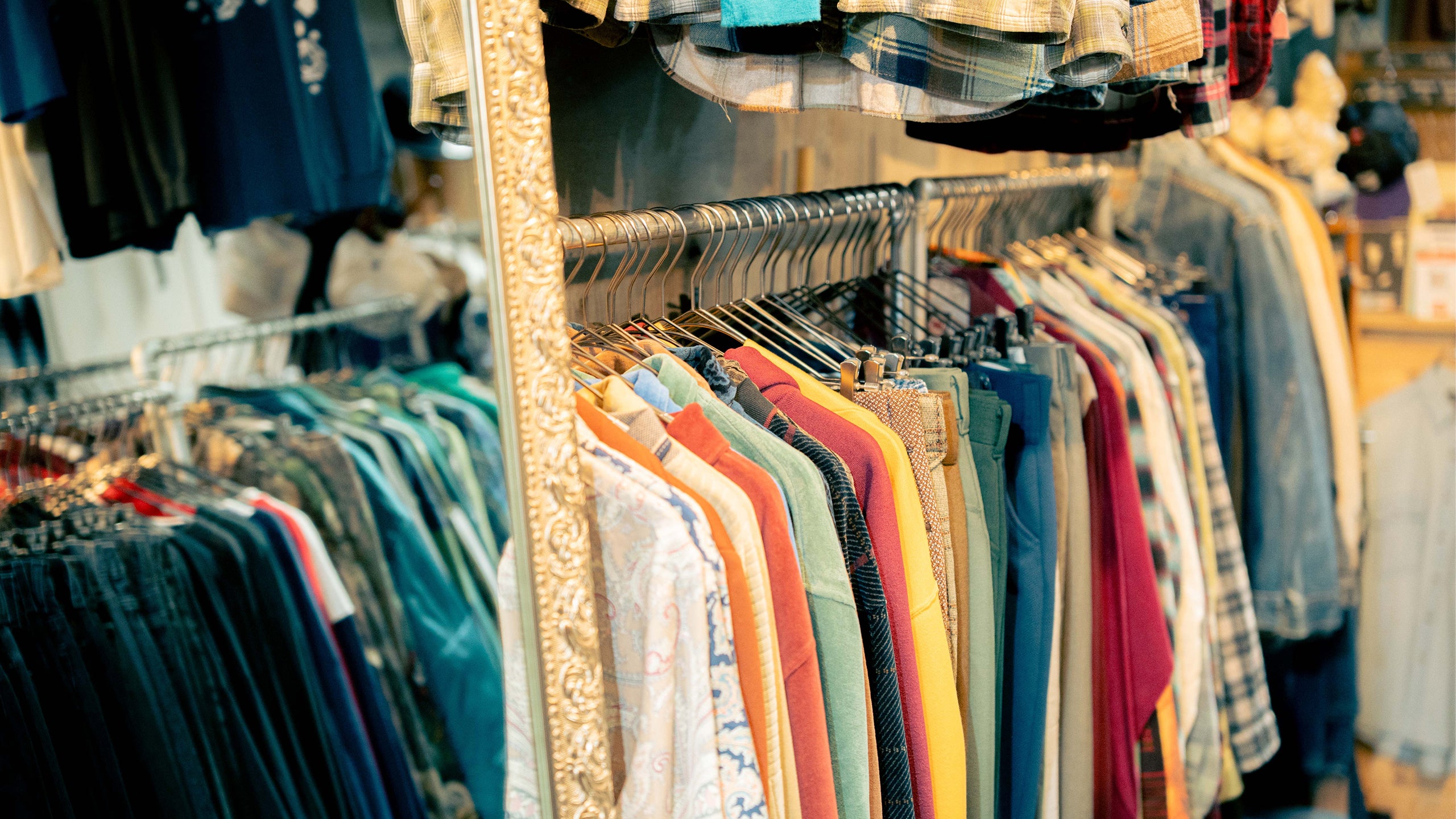 used & vintage clothing shop