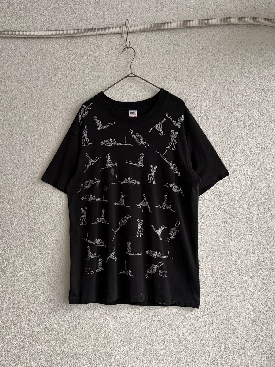 "Fashion Victim" Skull 四十八手 T-Shirt "Made in USA"